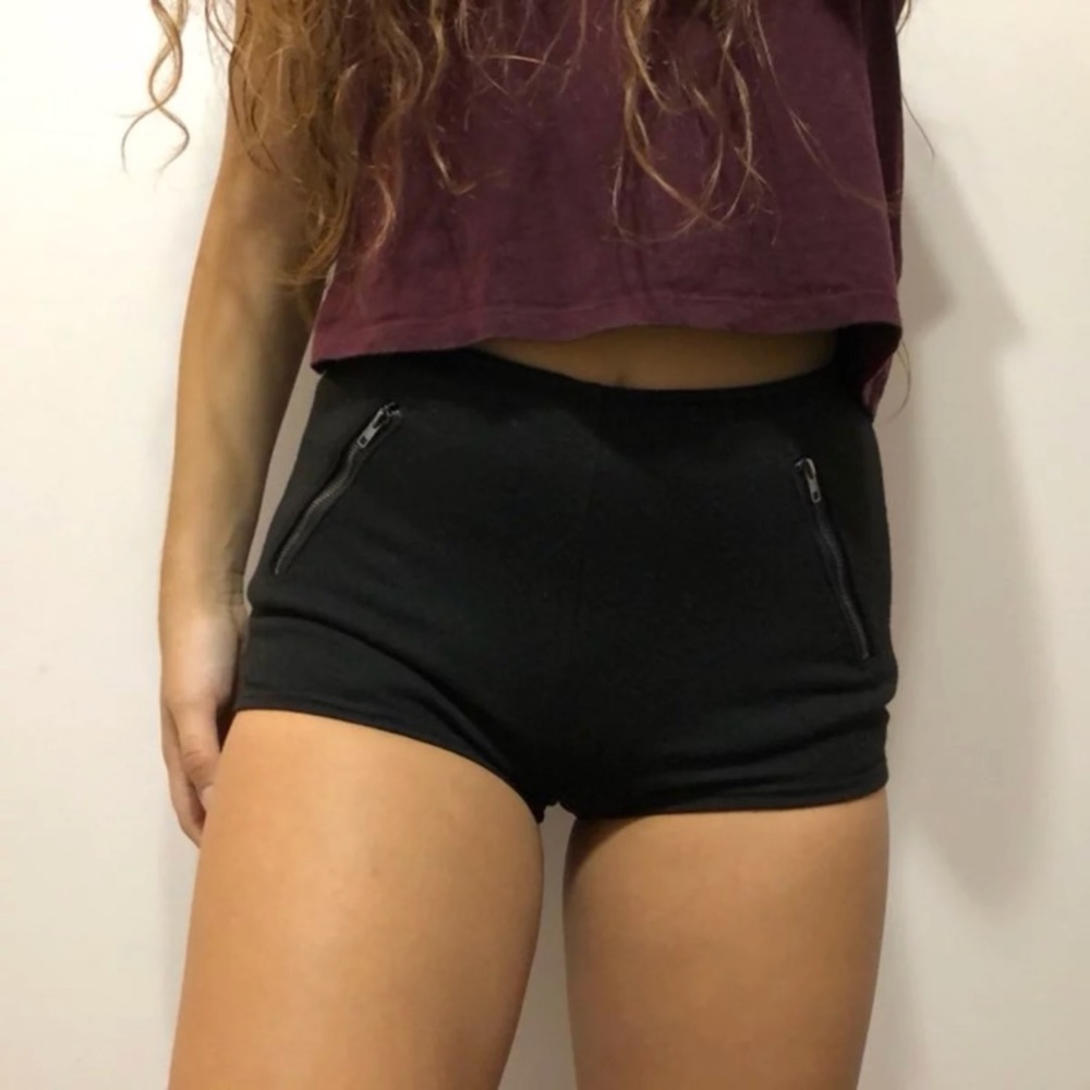 Soft Zipper High Waisted Shorts